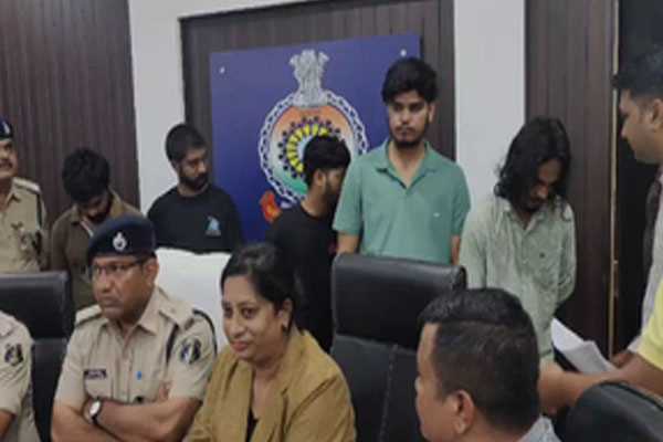 छत्तीसगढ़ : पुलिस ने महादेव सट्टा ऐप गिरोह का किया भंडाफोड़, छह गिरफ्तार